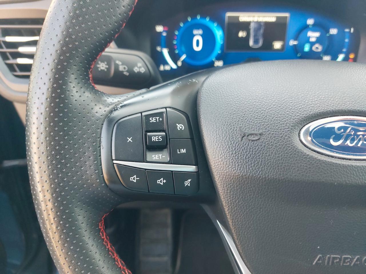 Ford Kuga 2.5 Full Hybrid 190 CV CVT 2WD ST-Line