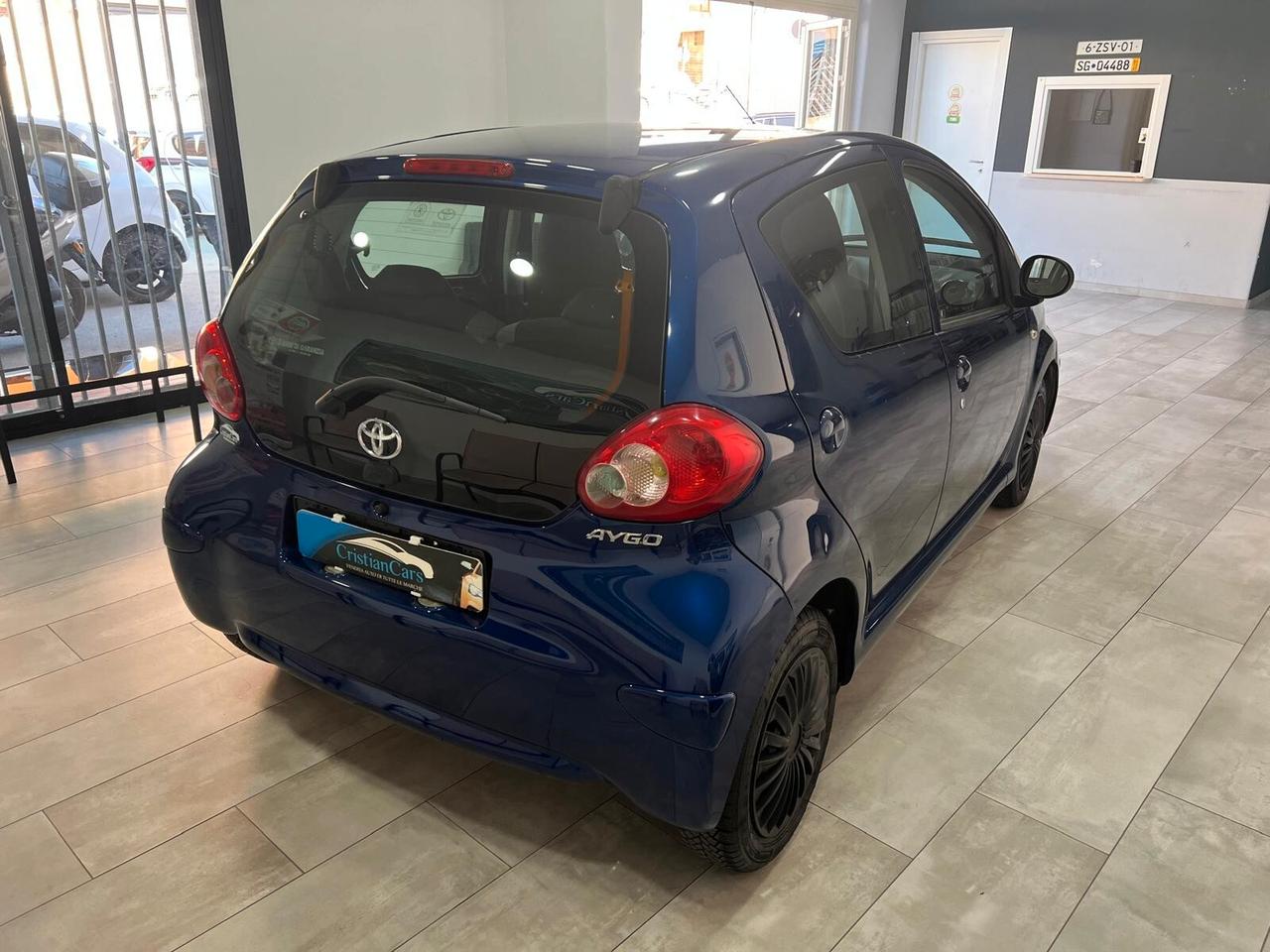 Toyota Aygo 1.0 12V VVT-i 5 porte