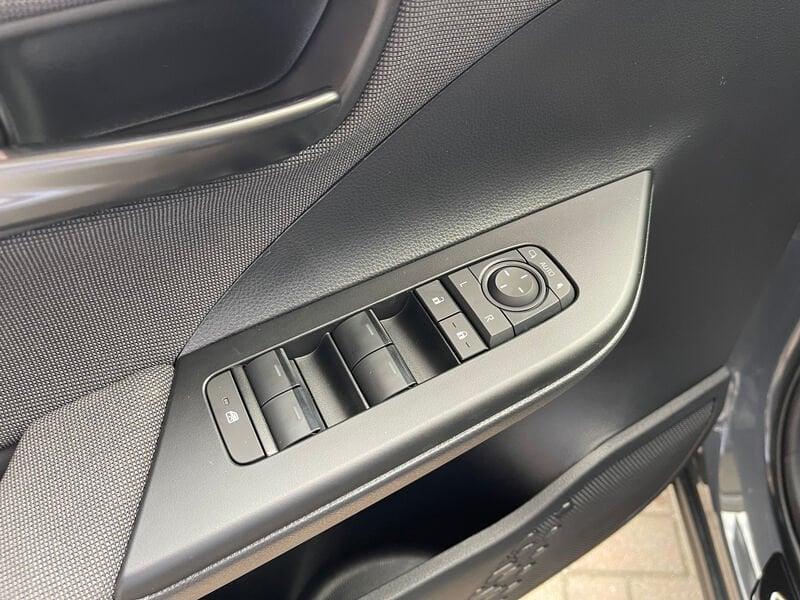 Toyota C-HR 1.8 hev Trend fwd e-cvt - NUOVO