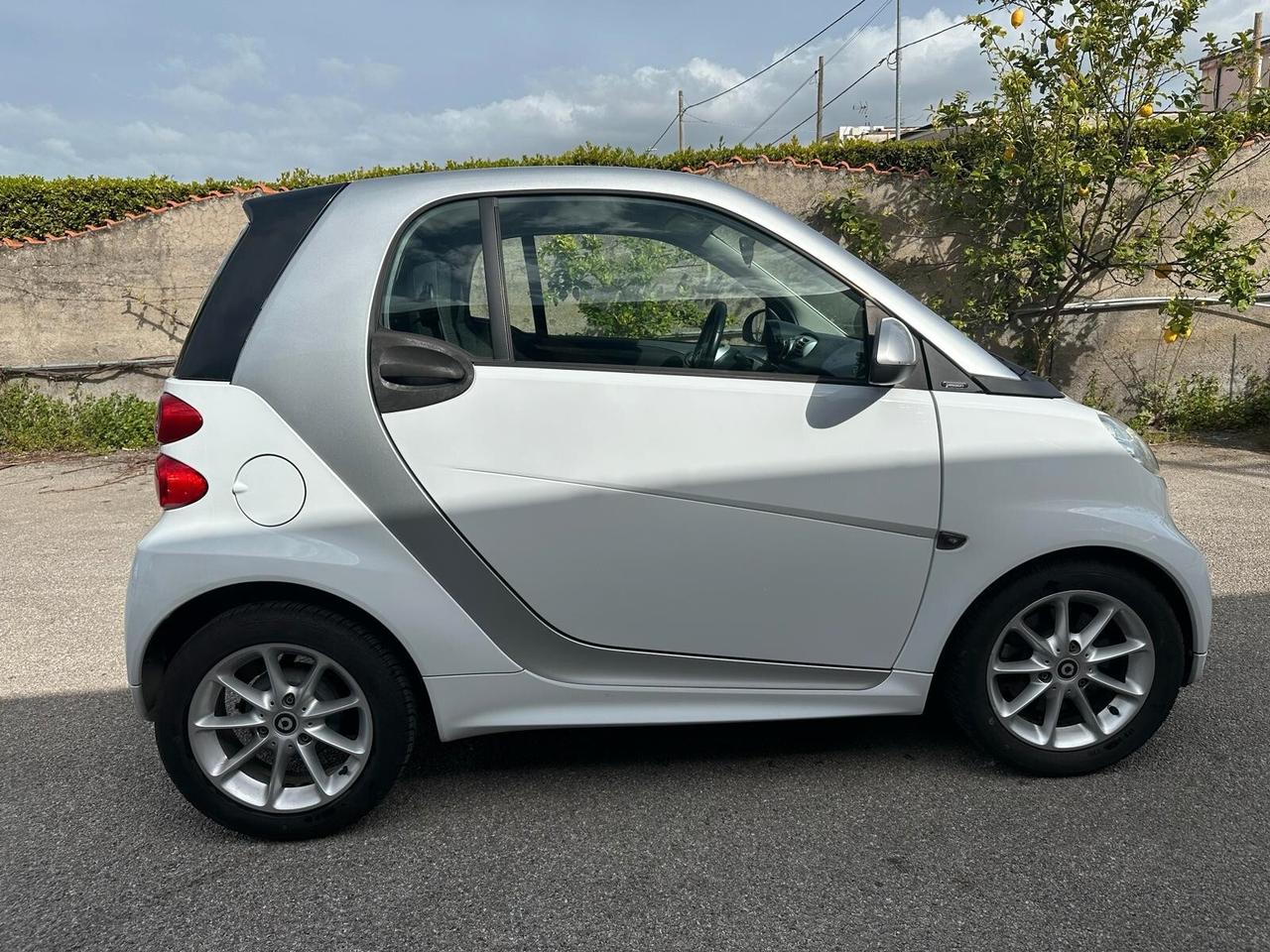 Smart ForTwo 1000 52 kW coupé passion