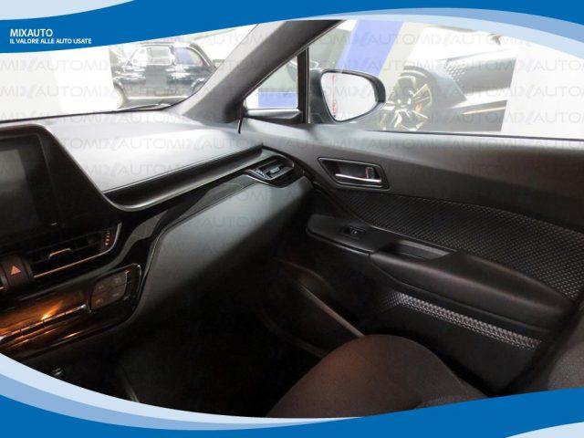 TOYOTA C-HR 1.8 Hybrid E-CVT Active EU6