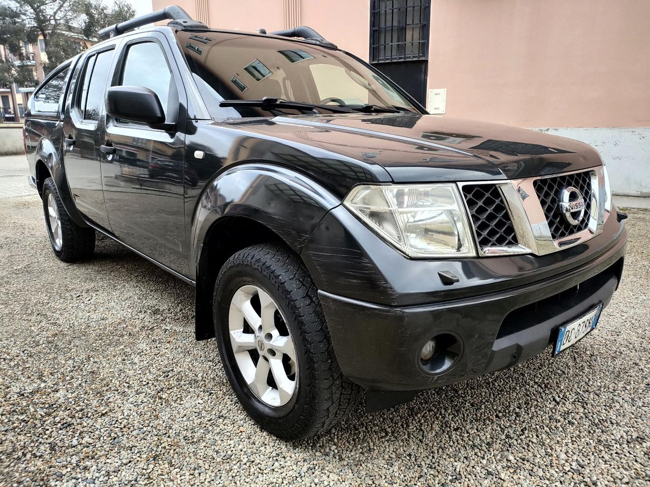 Nissan Navara 2.5 dCi 4p Double Cab LE