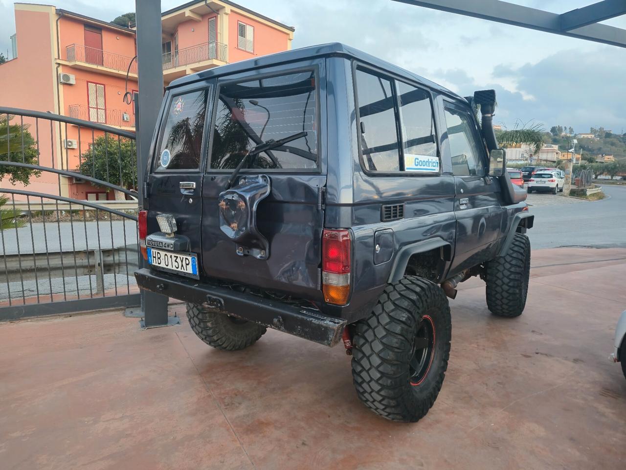 Toyota Land Cruiser II 2.4 turbodiesel SW LJ70 Special