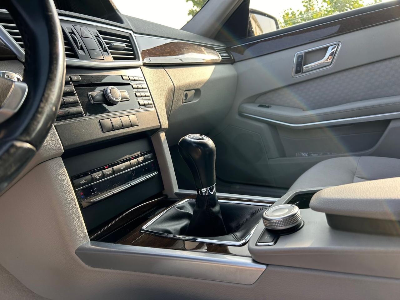 Mercedes-benz E 220 E 220 CDI BlueEFFICIENCY Executive