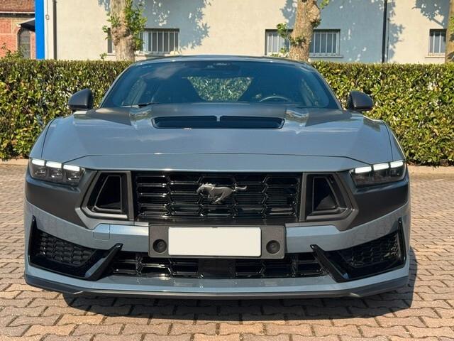 Ford Mustang Fastback 5.0 V8 Dark Horse