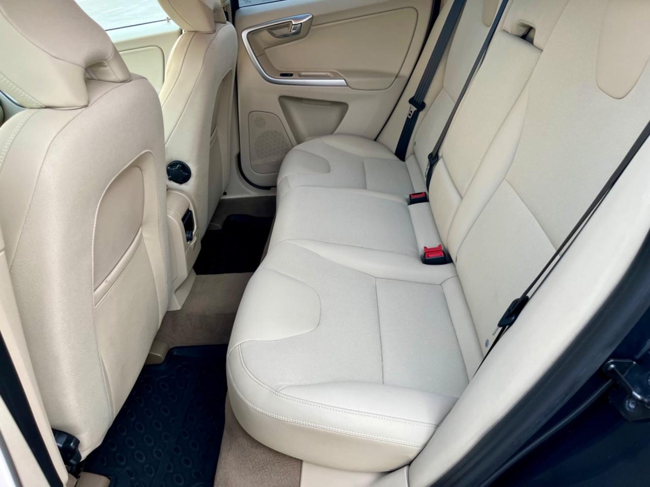 Volvo XC60 2.4d 2010 165.000km 4x4 perfetta