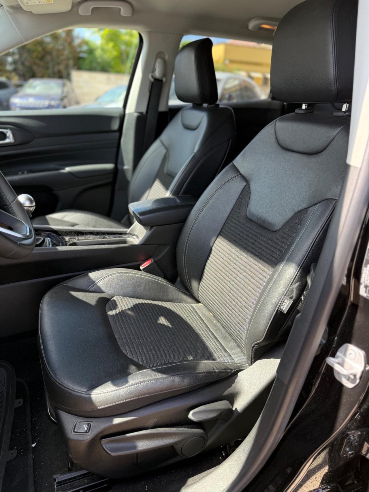 Jeep Compass 1.6 Multijet II 2WD Night Eagle