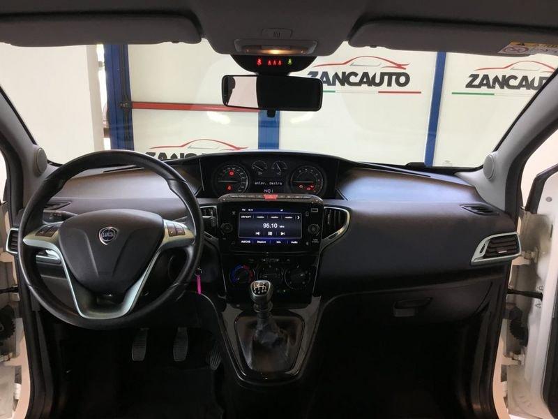 Lancia Ypsilon 1.0 FireFly 70cv Hybrid Gold Plus MY23