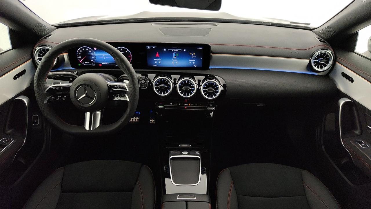 Mercedes-Benz CLA Shooting Brake 200 d AMG Line Advanced Plus auto
