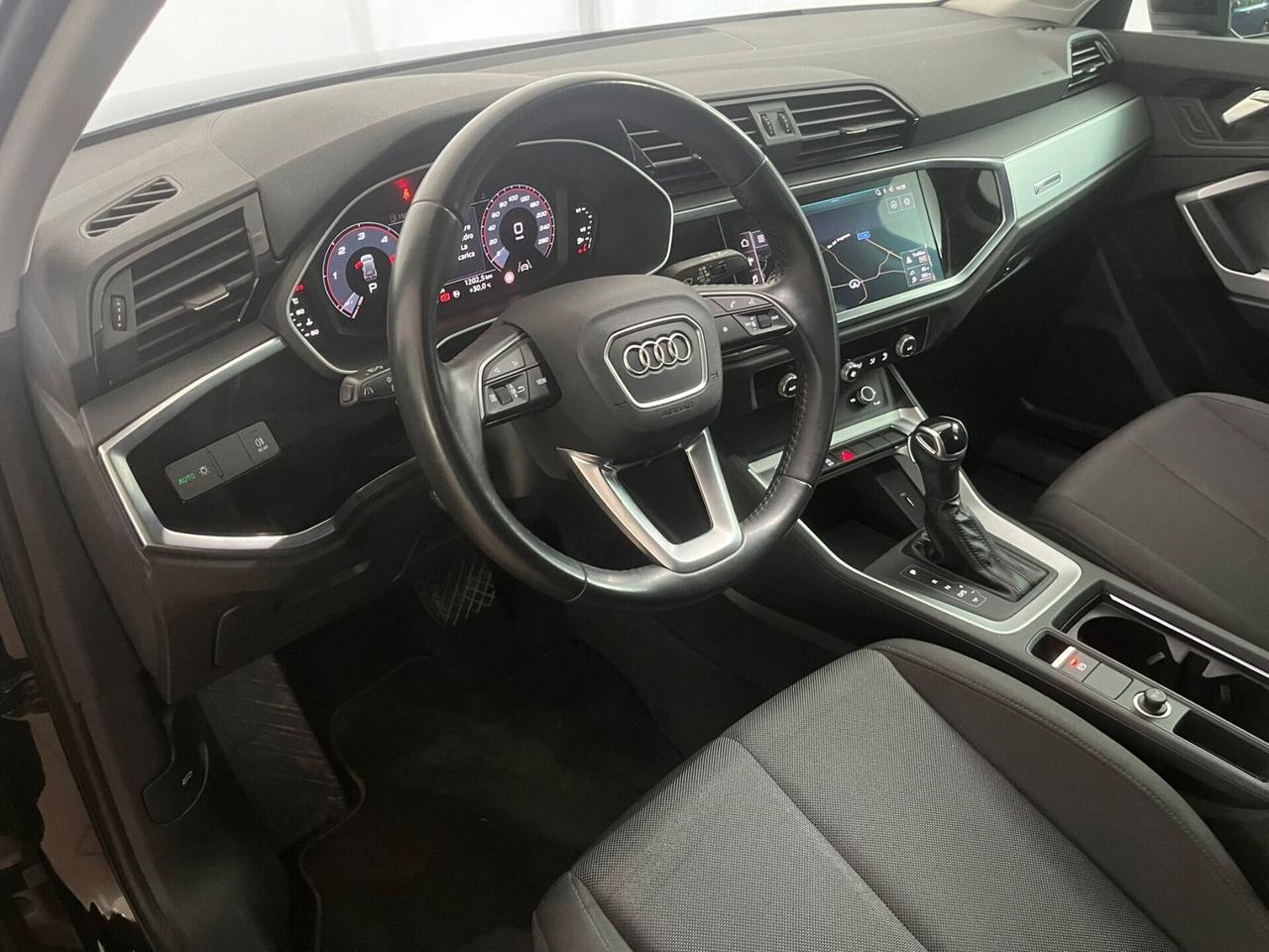 Audi Q3 35 TDI S tronic Business Advanced