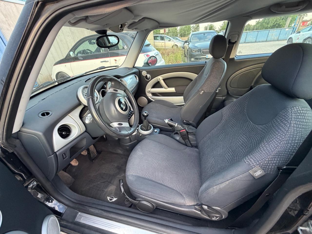 Mini 1.6 16V Cooper