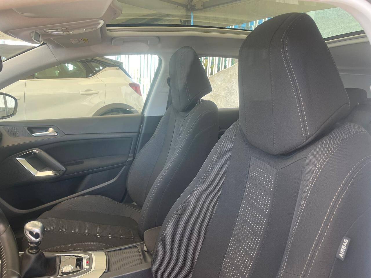 Peugeot 308 BlueHDi 120 S&S Allure