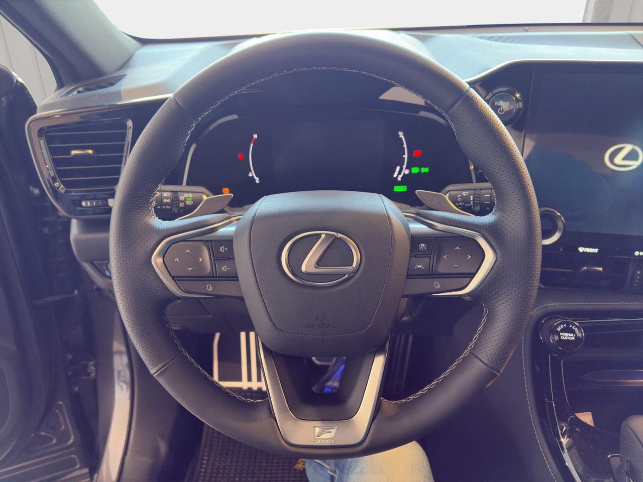 Lexus NX 350h 2.5 F-Sport 4wd e-cvt