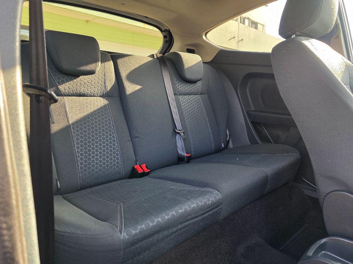 FORD FIESTA 1.4 DIESEL 2014 OK NEOPAT GARANZ 12 MESI