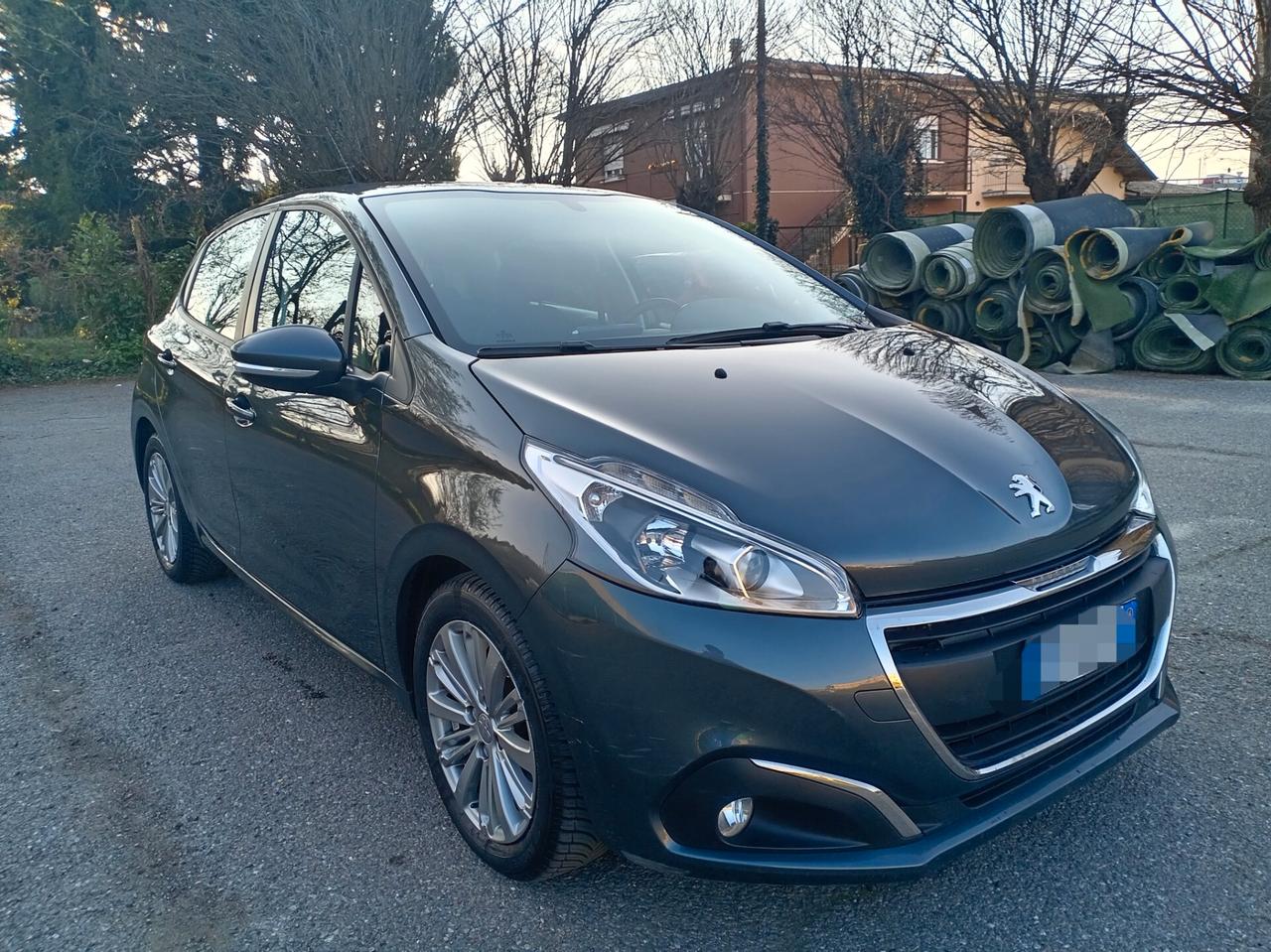 Peugeot 208 BlueHDi 75 5 porte Allure