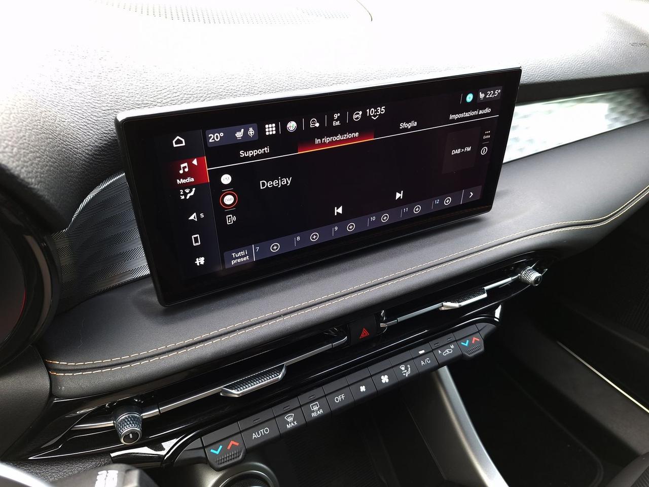 Alfa Romeo Tonale 1.5 hybrid 160cv veloce tct7