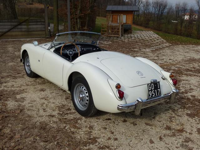MG MGA Twin Cam 1600 Roadster