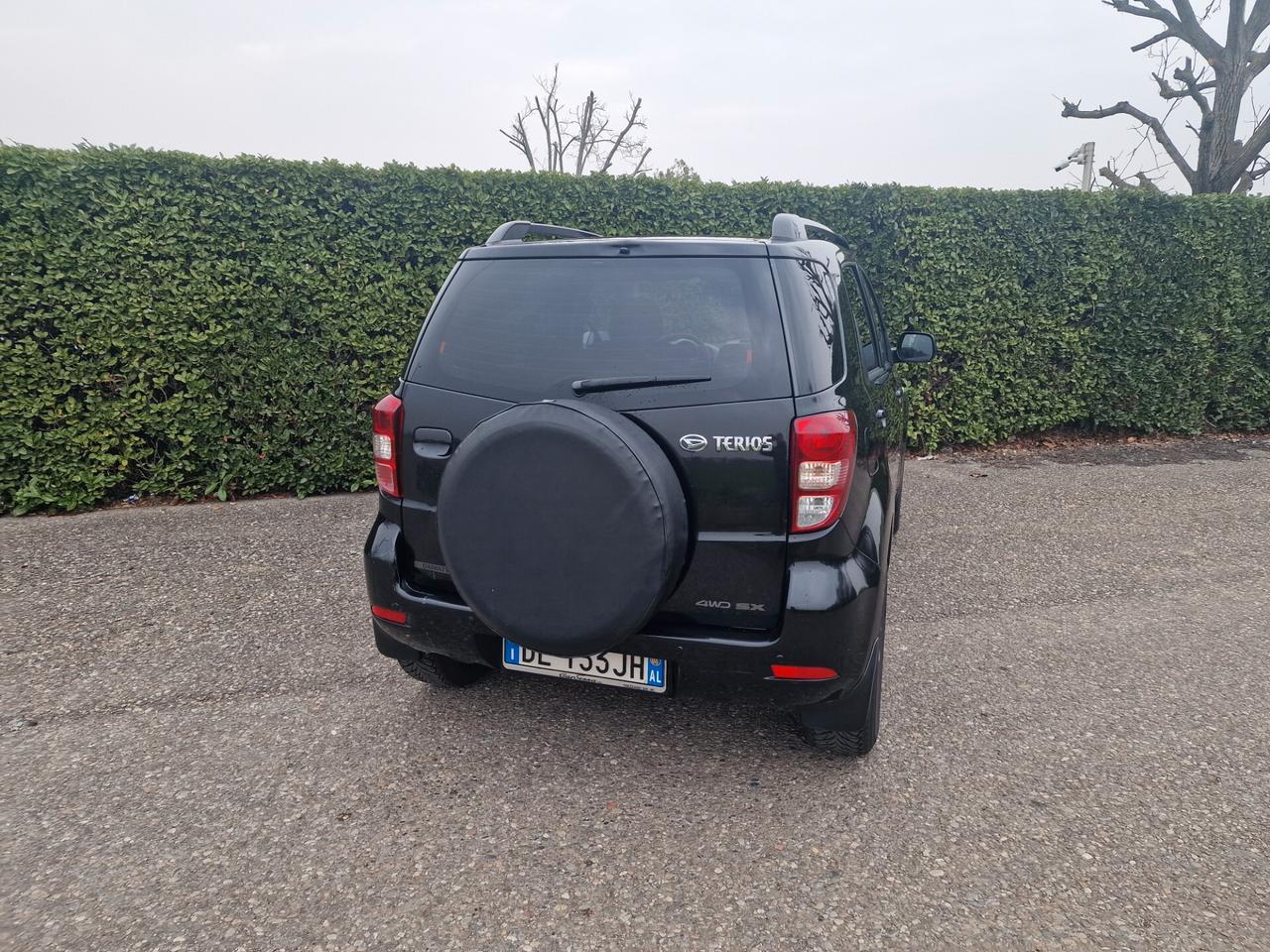 Daihatsu Terios 1.5 105cv Auto GPL