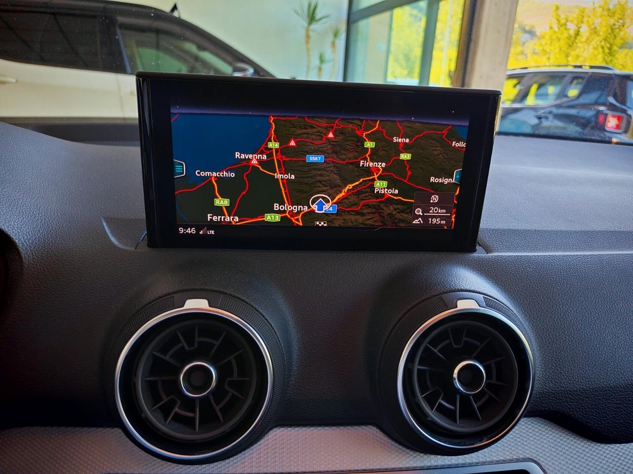 Audi Q2 30 TDI S tronic Business