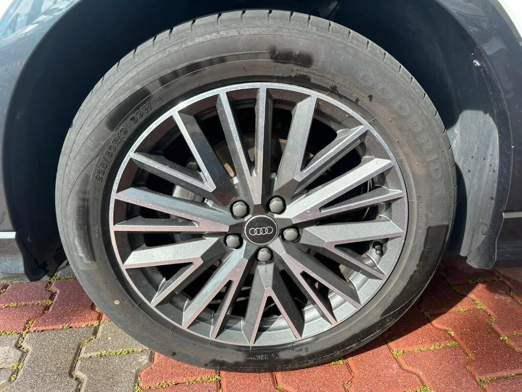 Audi Q3 Sportback 35 2.0 tdi S line edition quattro s-tronic