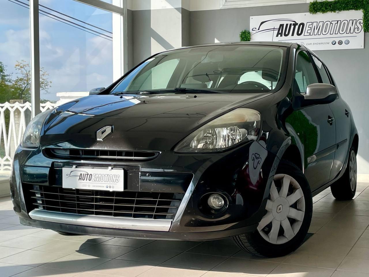 Renault Clio Euro 5 - Carrozzeria Grandinata