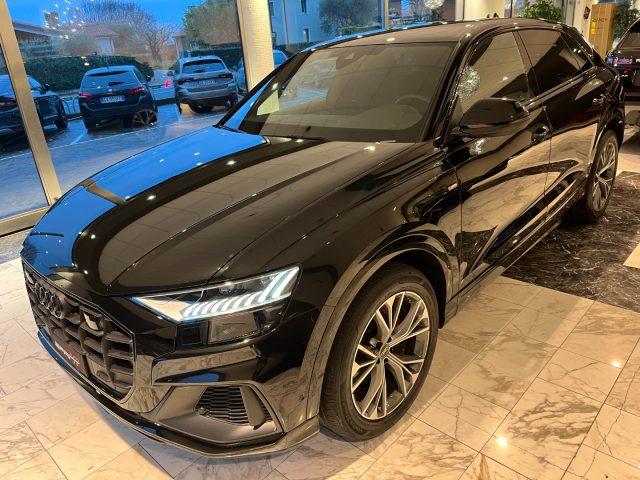 AUDI Q8 50 TDI 286CV QUATTRO TIPTRONIC S-LINE BLACK