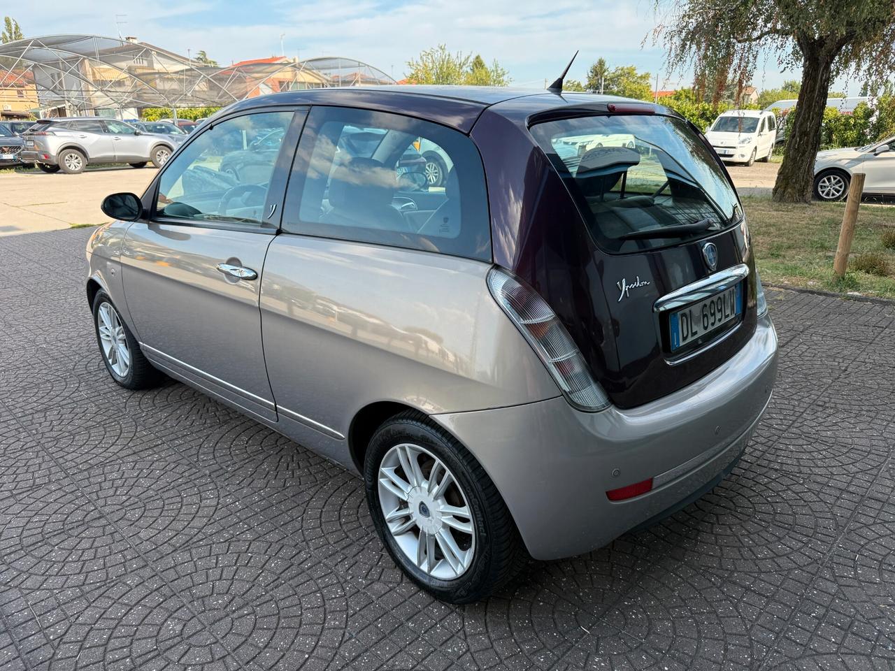 Lancia Ypsilon 1.4 16V Sport MomoDesign GPL valido fino 2036