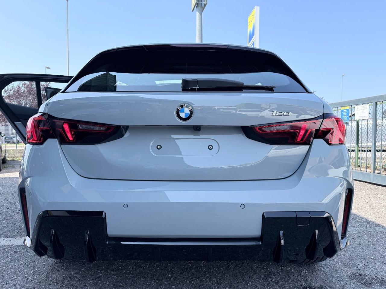 BMW 120 48V MSport auto