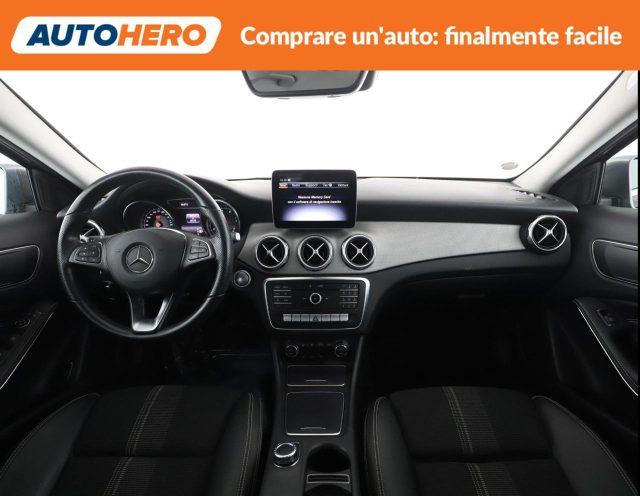 MERCEDES-BENZ GLA 180 Sport