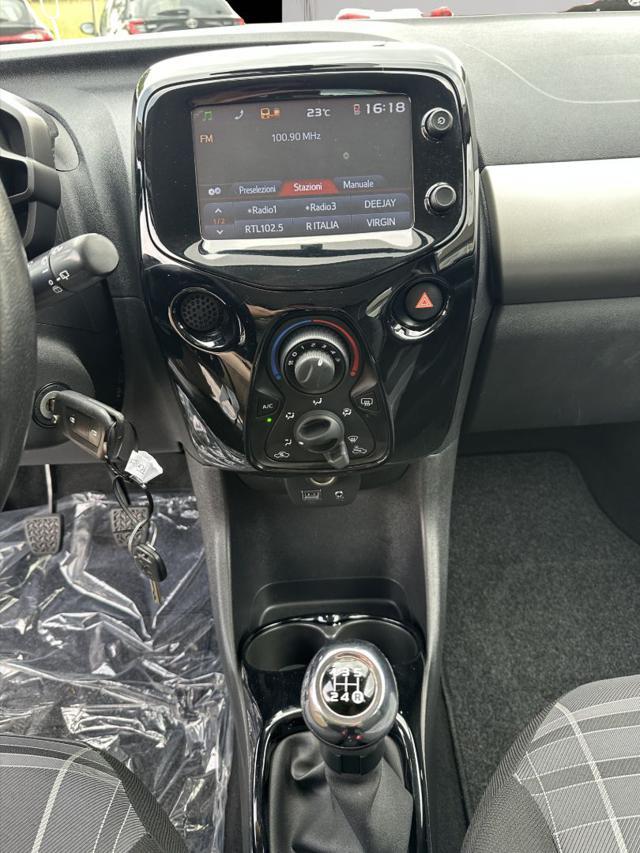 PEUGEOT 108 PureTech 82 5 porte Active
