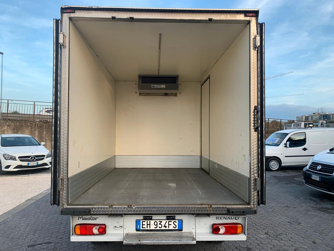 Renault Master 2.3 DCI ISOTERMICO