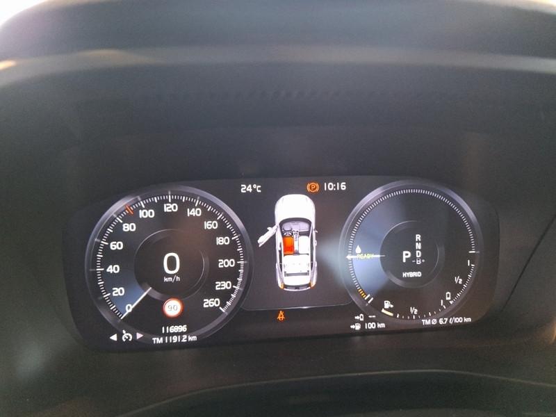 VOLVO XC40 T5 Plug-in Hybrid auto Recharge Inscription Expression