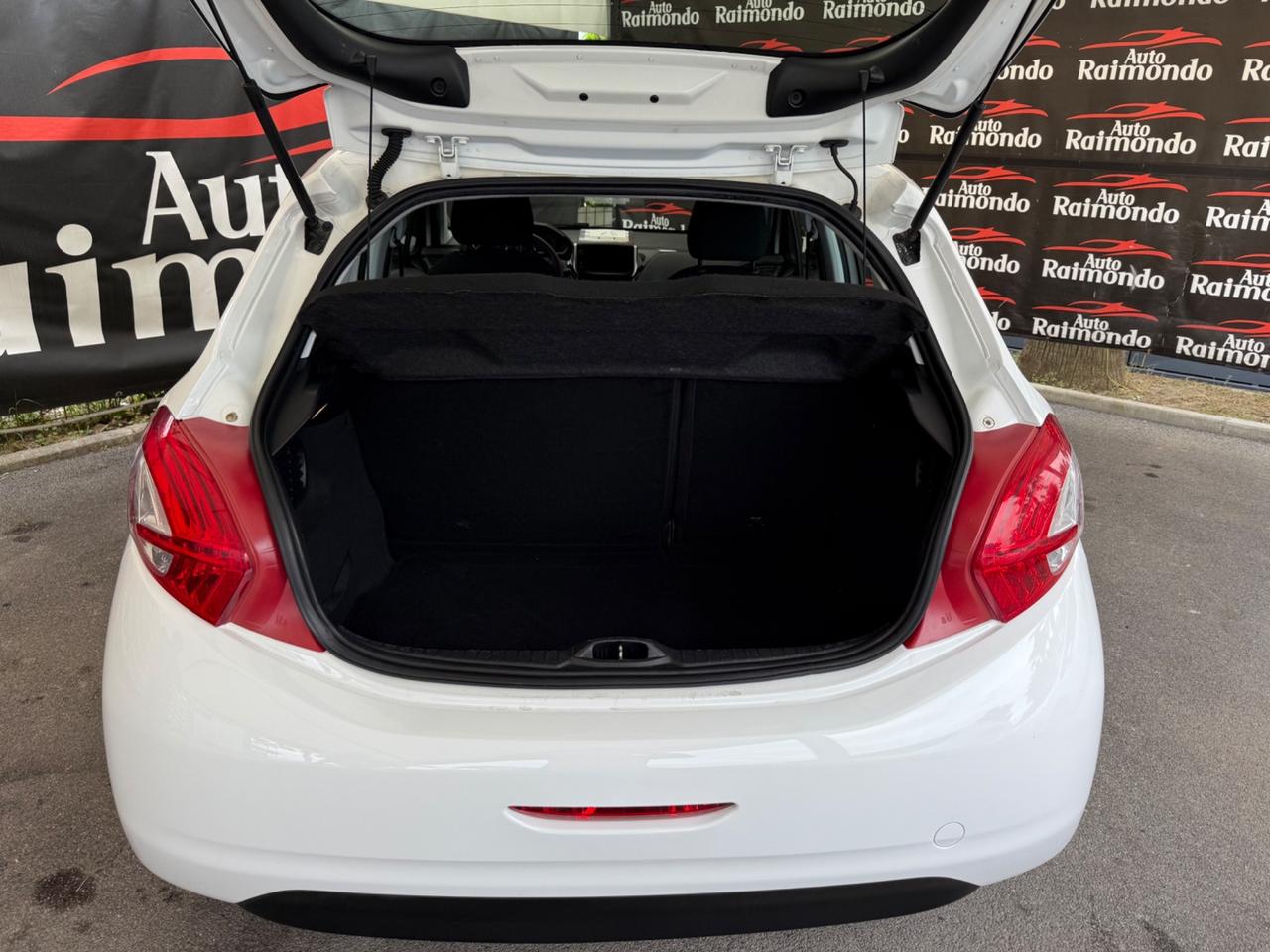 Peugeot 208 1.4 HDi 68 CV 5 porte