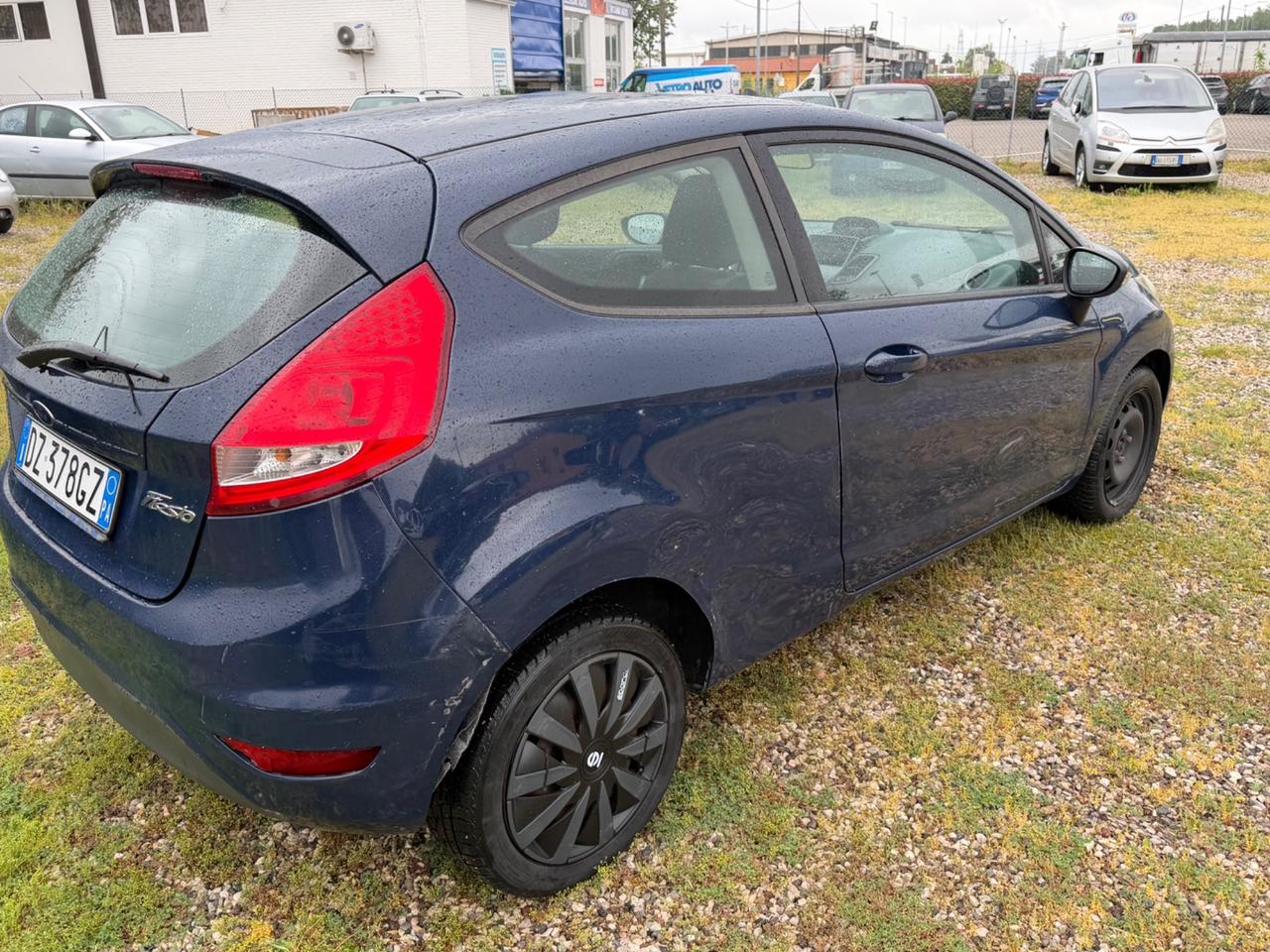 Ford Fiesta 1.4 3 porte Bz.- GPL