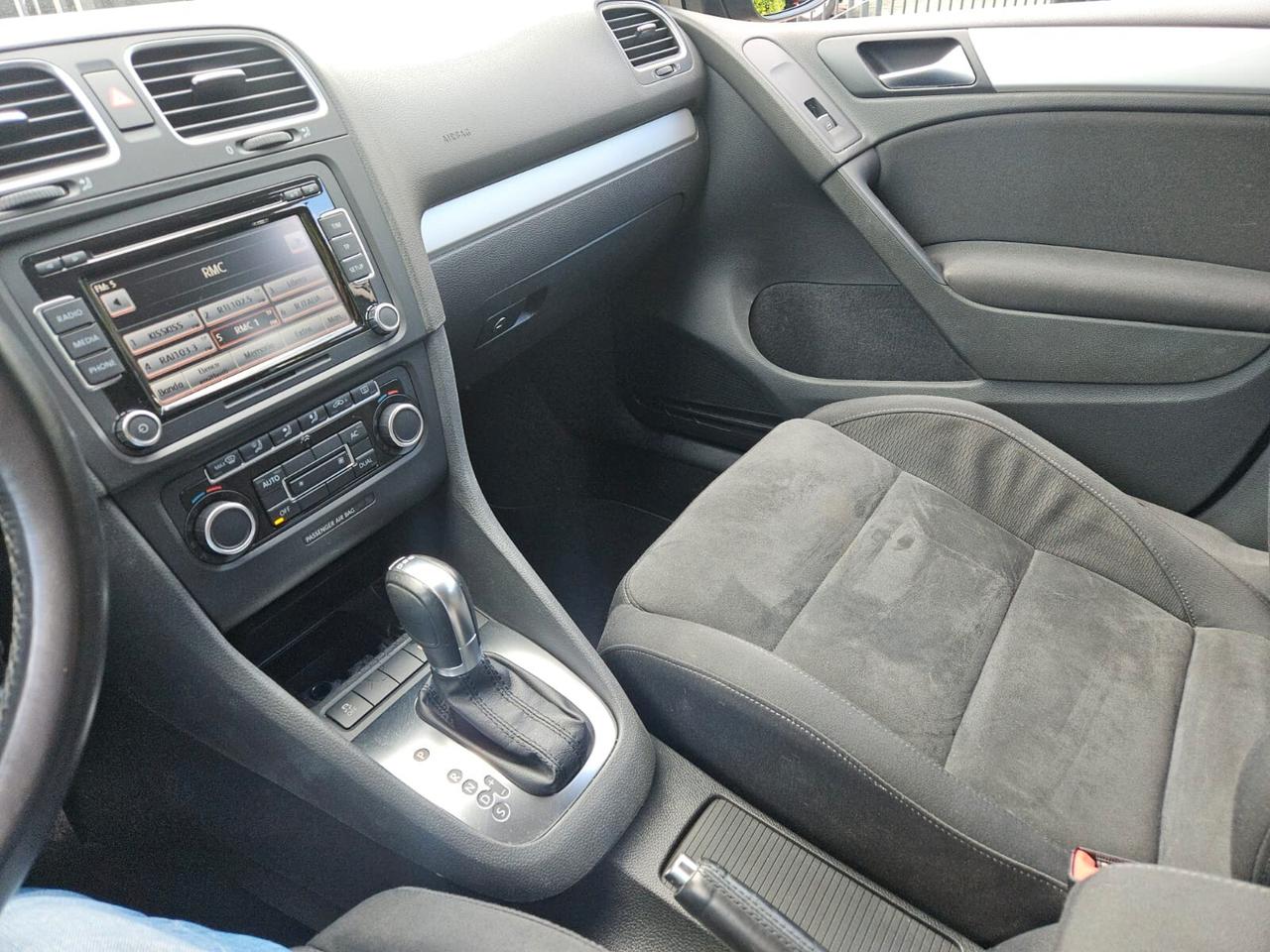 Volkswagen Golf 1.6 TDI DPF DSG 5p. Highline