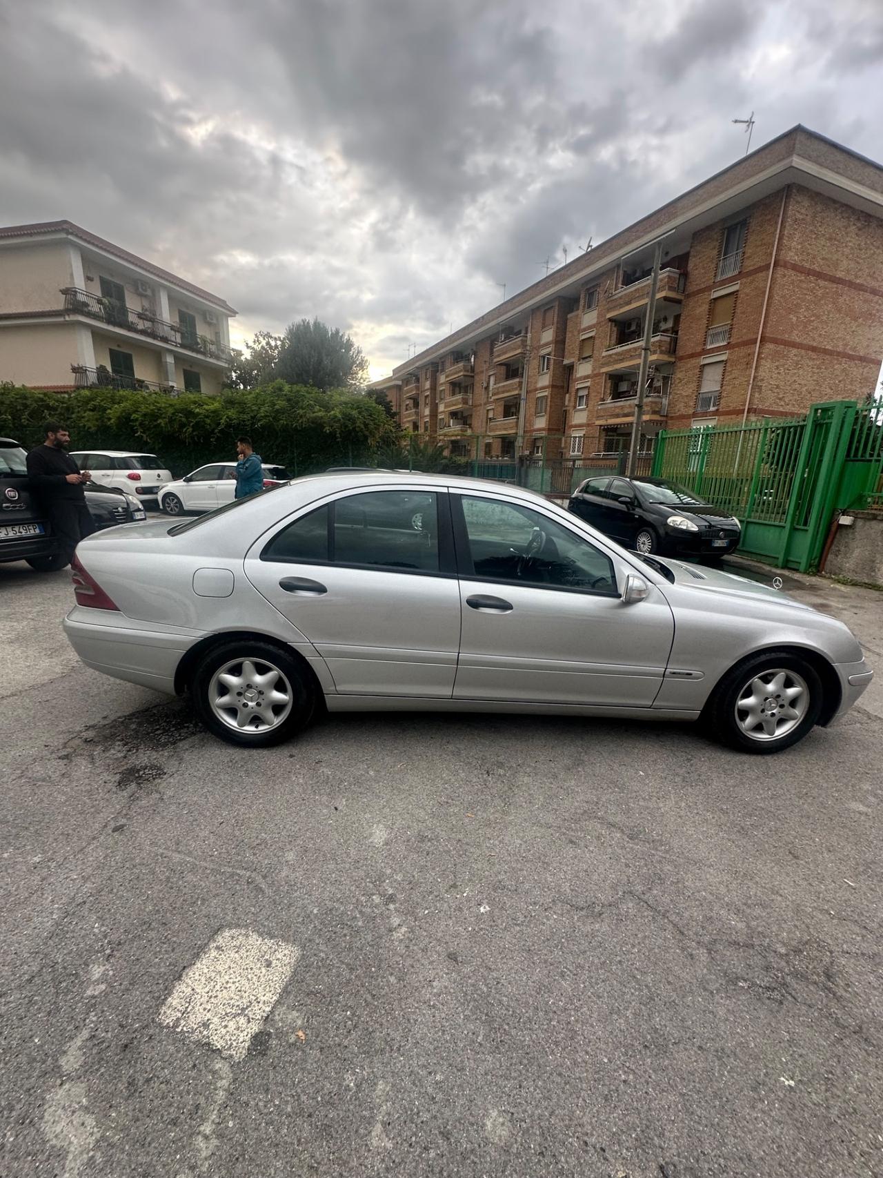 Mercedes-benz C 200 CDI cat Elegance