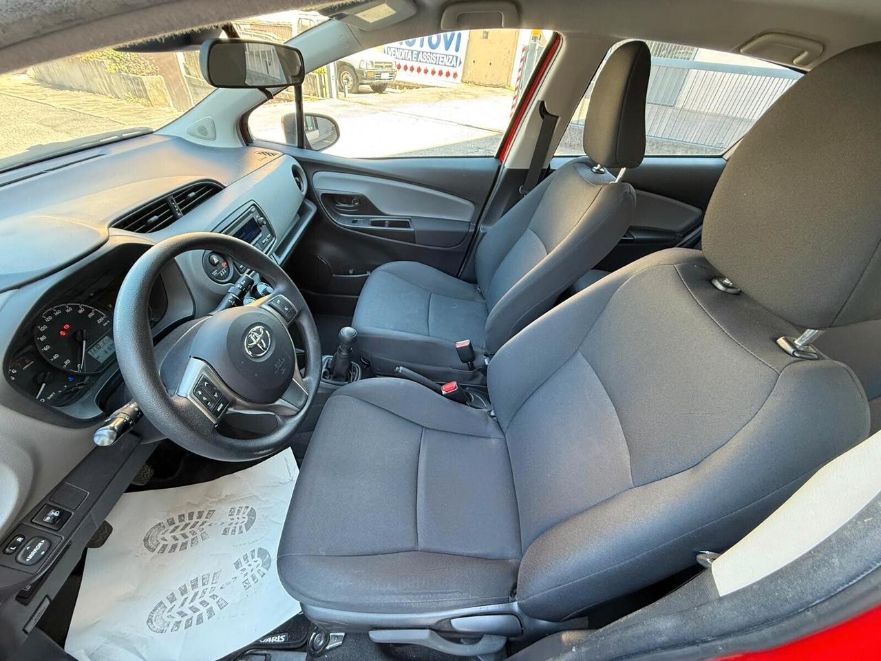 Toyota Yaris 1.5 5 porte Active *OK NEOPATENTATI*