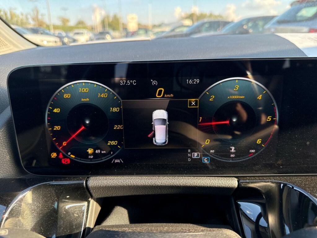 Mercedes GLA 200 200 D Business Extra 8G-DCT