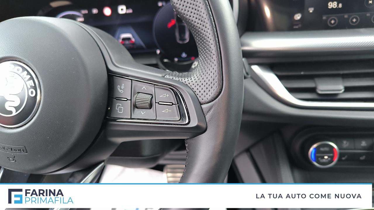 ALFA ROMEO Stelvio 2023 - Stelvio 2.2 t Sprint Q4 210cv auto