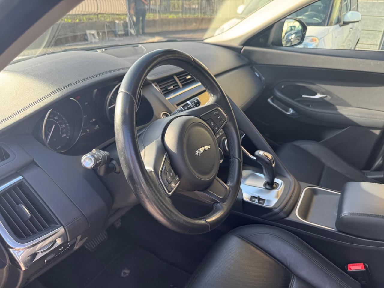 Jaguar E-Pace 2.0D 150 CV AWD aut. SE