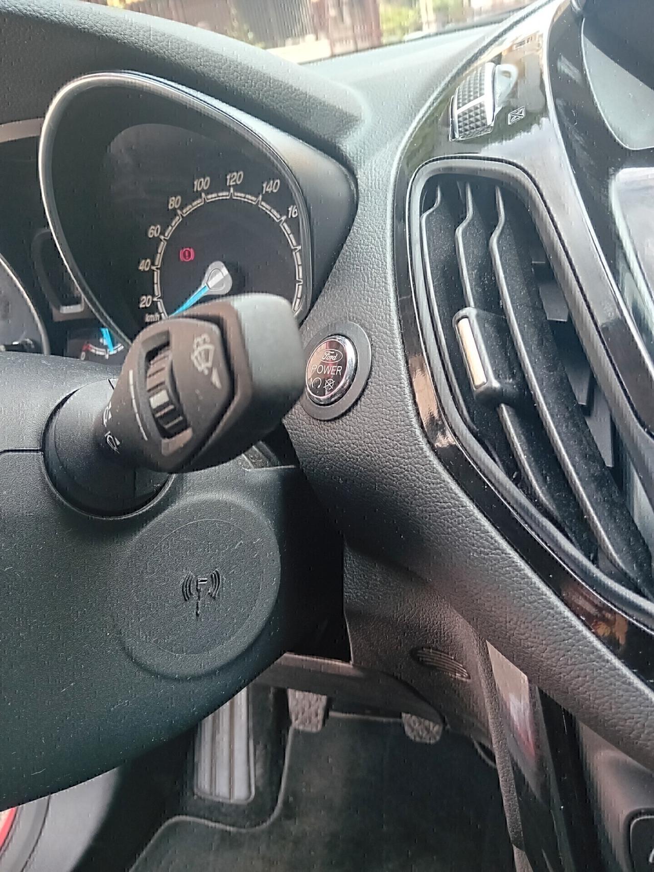 Ford B-Max 1.0 EcoBoost 100 CV Titanium X