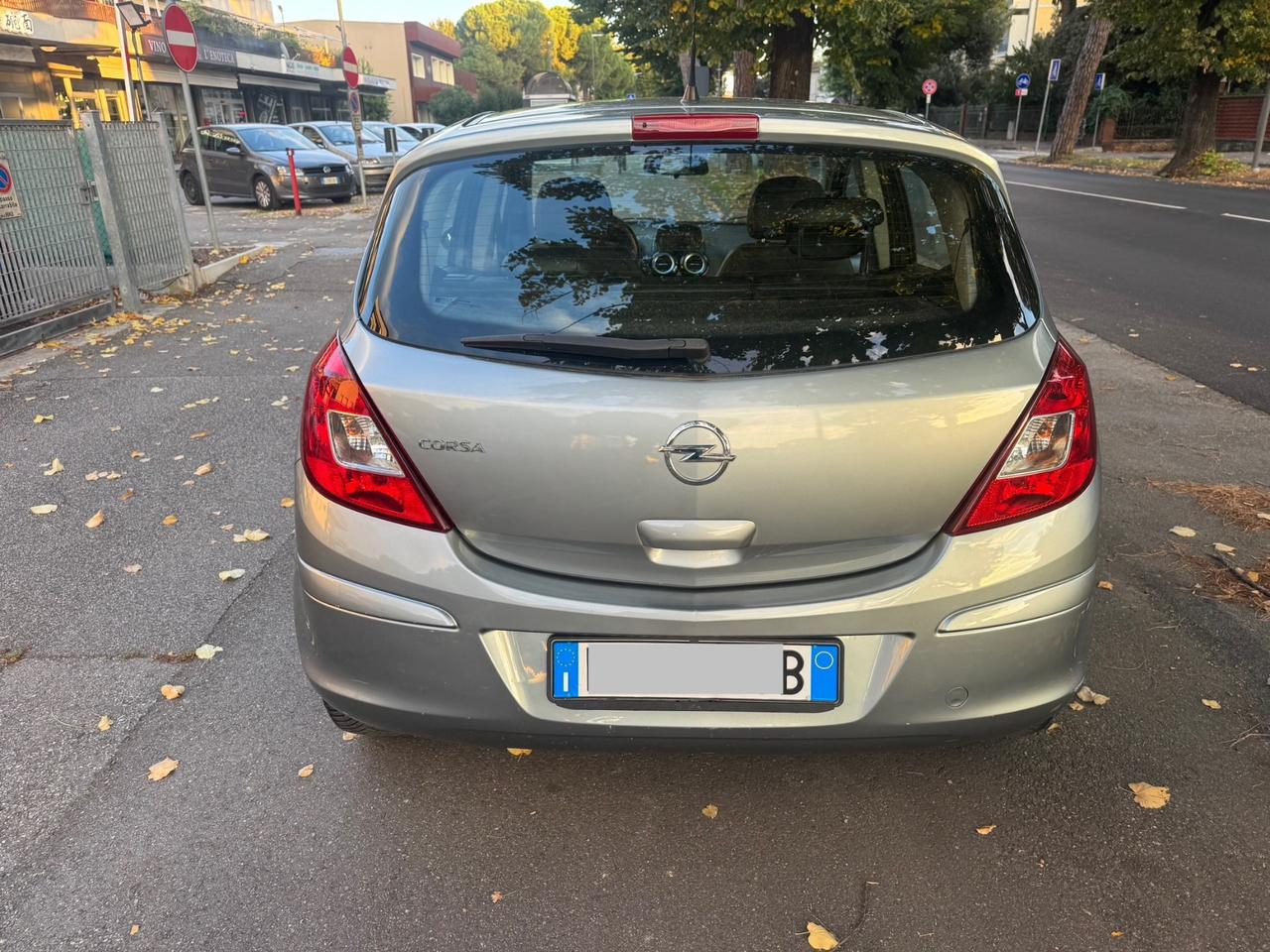 Opel Corsa 1.2 85CV 5 p GPL neopaten garanzia 12 mesi