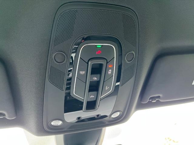 AUDI Q5 SPB 40 TDI quattro S tronic S- Line Identity Black