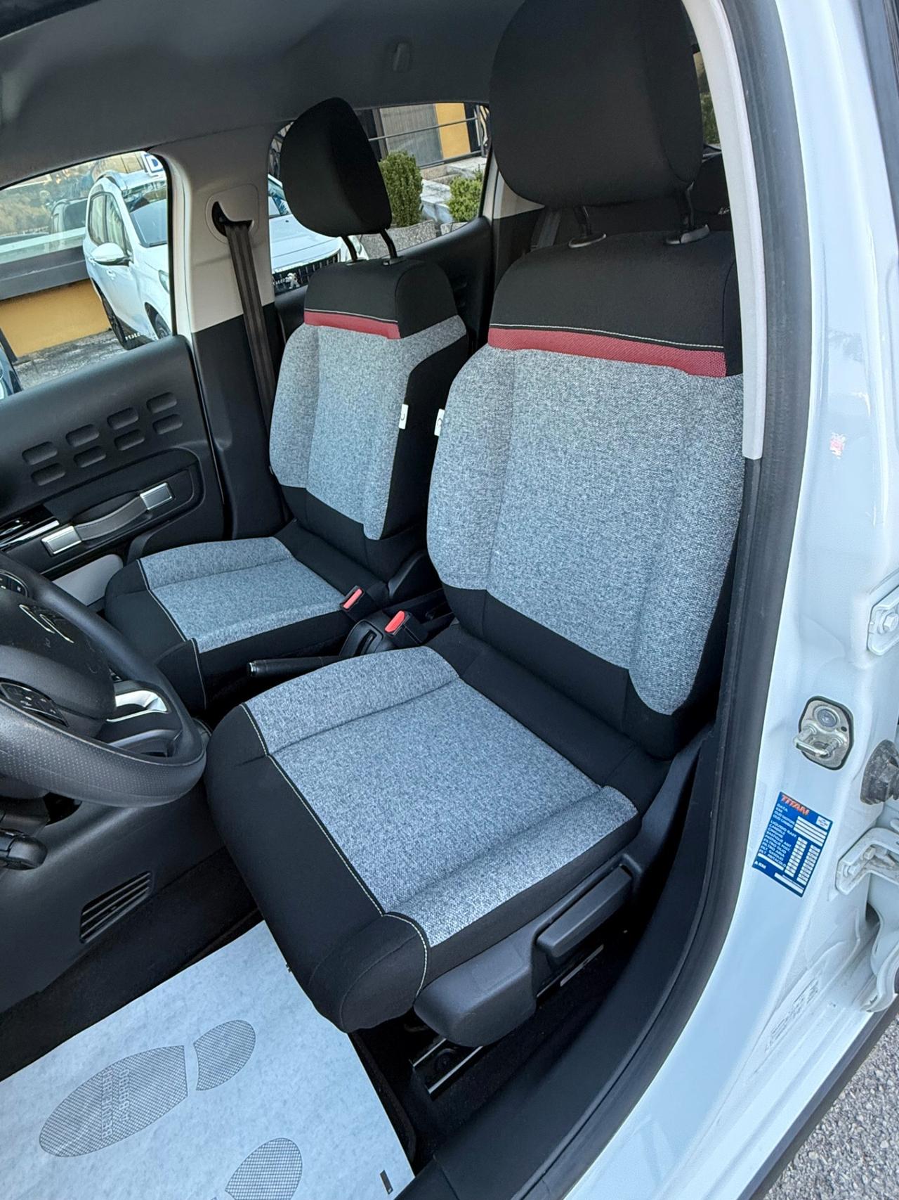 "UNA CHICCA" Citroen C3 1.2 C-Series +GPL