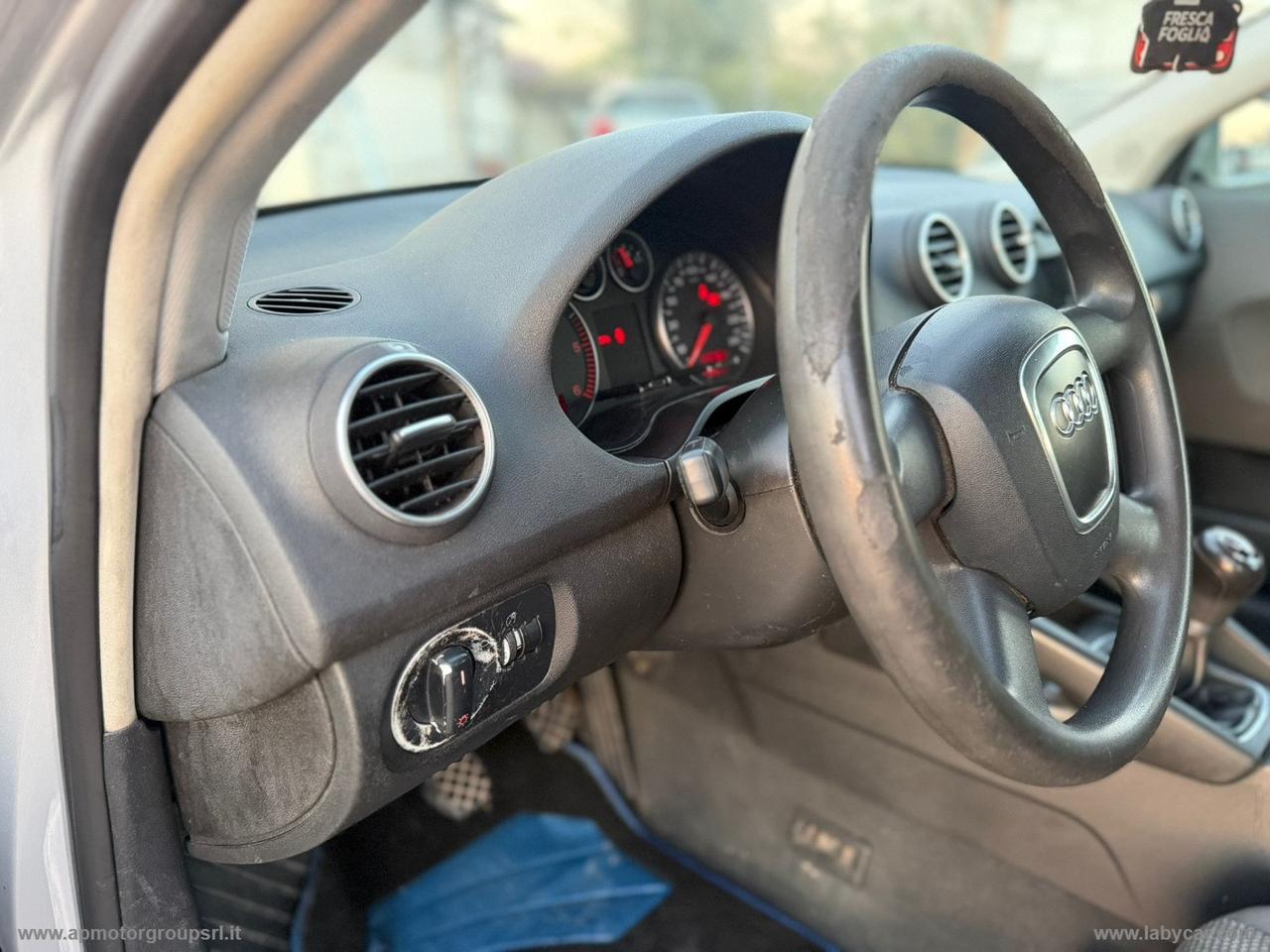 AUDI A3 SPB 2.0 16V TDI Ambiente