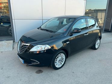Lancia Ypsilon 1.3 MJT 16V 95 CV 5 porte