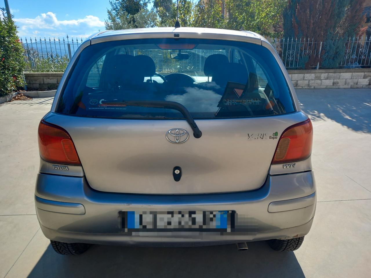 Toyota Yaris 1.0 5 porte Sol