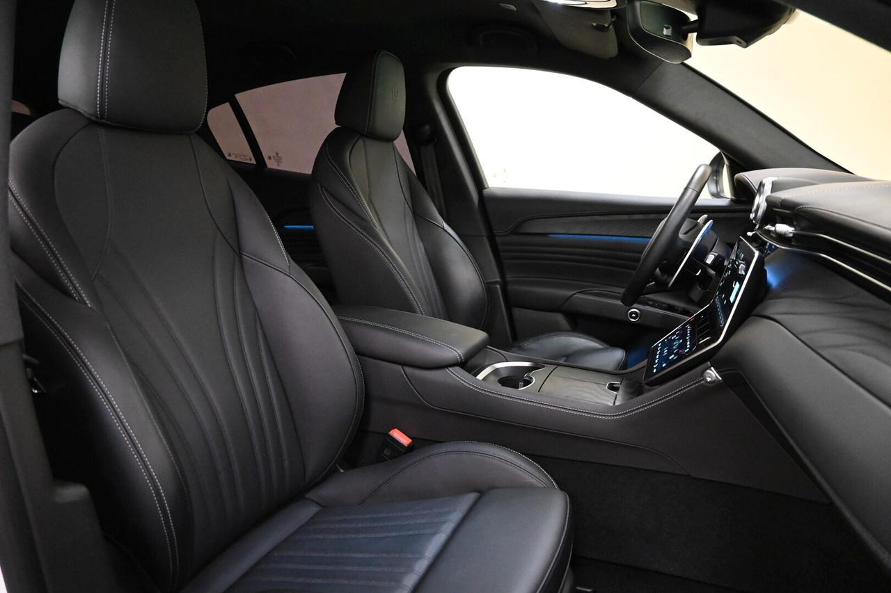 MASERATI Grecale Grecale MHEV 330 CV AWD Modena