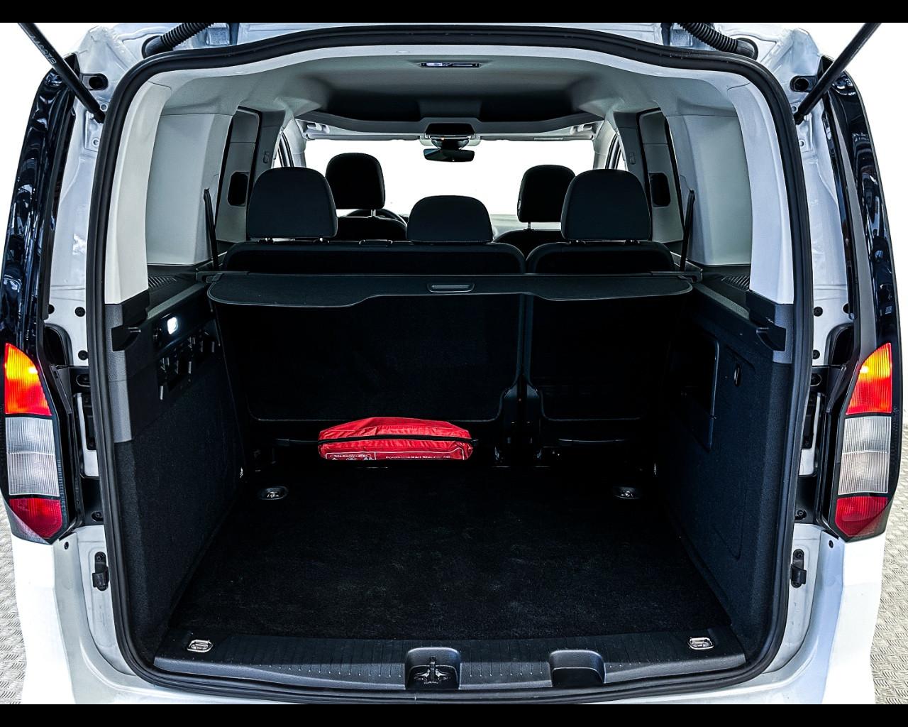 FORD Tourneo Connect 3ªs - Tourneo Connect 2.0 EcoBlue 122 CV AWD Titanium