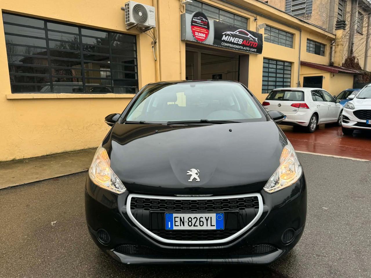 Peugeot 208 Anno 2012 1.2 Benzina 62.000 KM